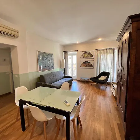 Apartamento Campo Dei Fiori - Cozy And *