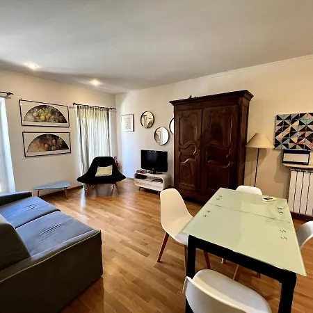 Campo Dei Fiori - Cozy And Apartamento Roma
