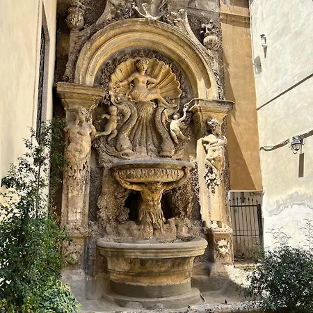 Campo Dei Fiori - Cozy And Apartamento